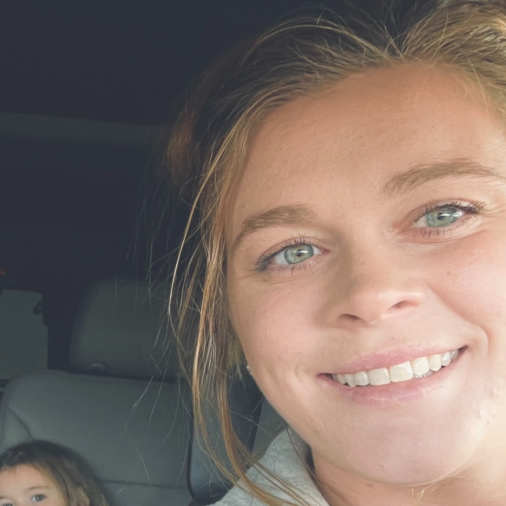 Meet your Posher, Rebekah